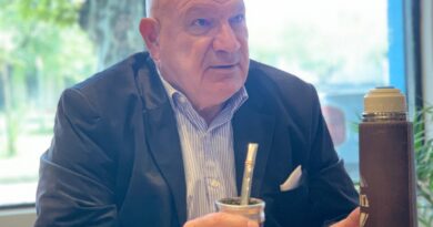 Aníbal Pazos cuestionó la gestión municipal y trazó un plan de cuatro ejes para Marcos Paz