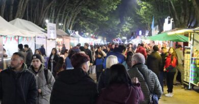 La Fiesta Nacional del Jamón tuvo un cierre a pura cumbia con Flor Álvarez